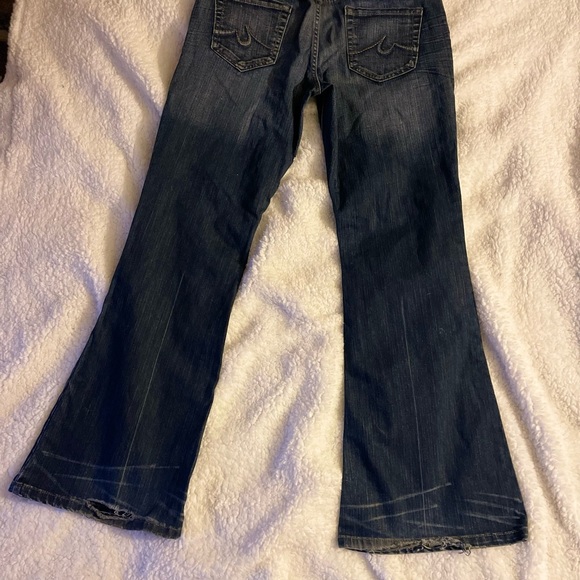 Maurice’s Size 9/10 Regular Flare Jeans - Picture 4 of 5